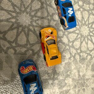 THREE LIMITED EDITION 1:32 RARE HOT WHEELS DIE-CAST 80s TOY RACE CARS